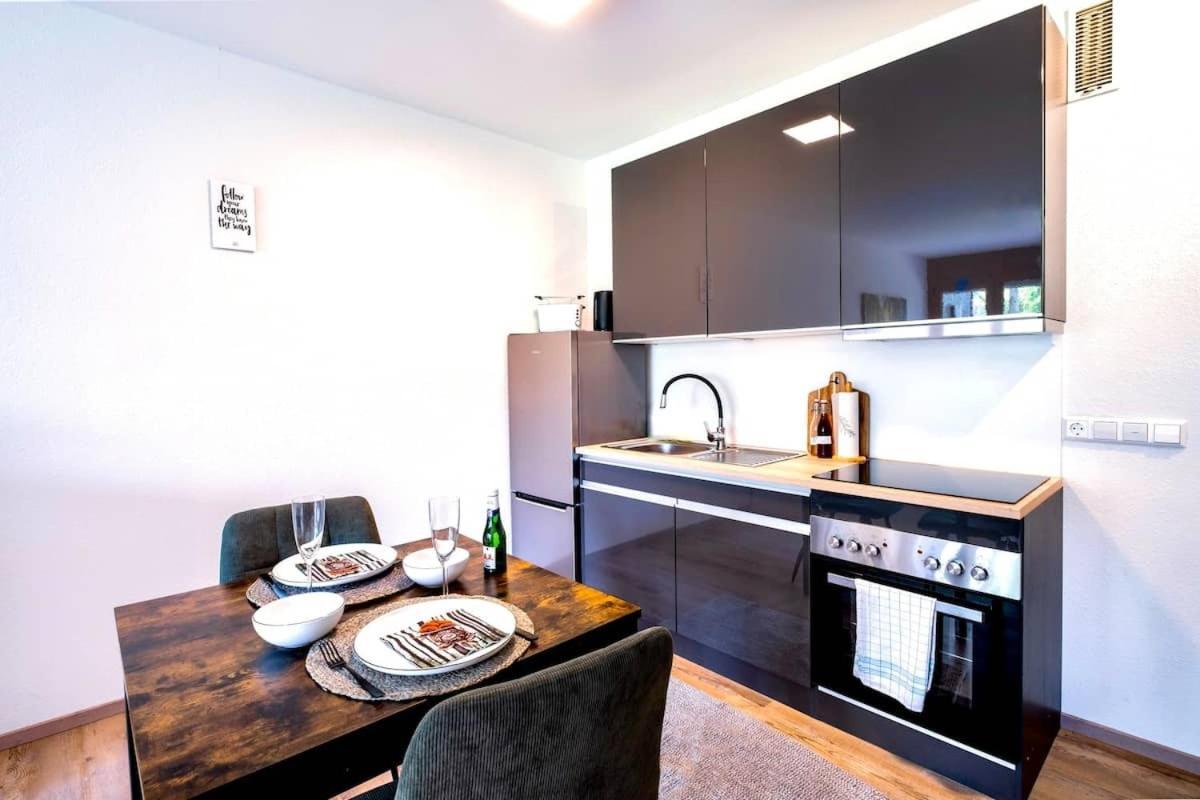 Relaxapartments Black Forest Emotion Mit Sonnenbalkon Mit Blick Auf Den Kurpark, Schnelles Internet, Naehe Triberger Wasserfaelle, Fuer Bis Zu 2 Personen Schönwalde Exterior foto